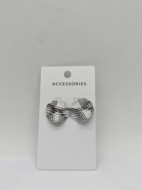 Women's Versatile Floral Metal Sliver Earrings for Chic and Practical